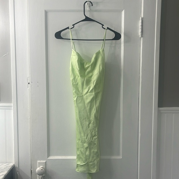Small Express green maxi dress - Picture 2 of 3